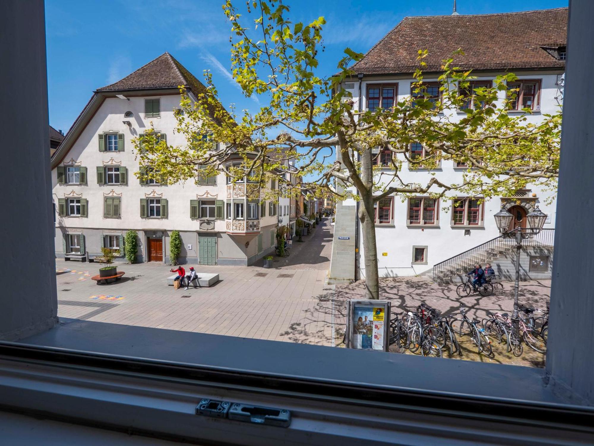 Ferienwohnung Seeromantik In 2 Minuten Am See Radolfzell am Bodensee Exterior photo